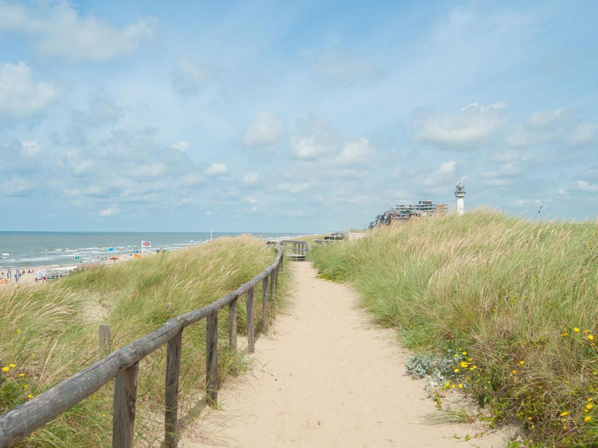 Charming Holiday Home in Egmond aan Zee near Seabeach Nightlife Buitenkant foto