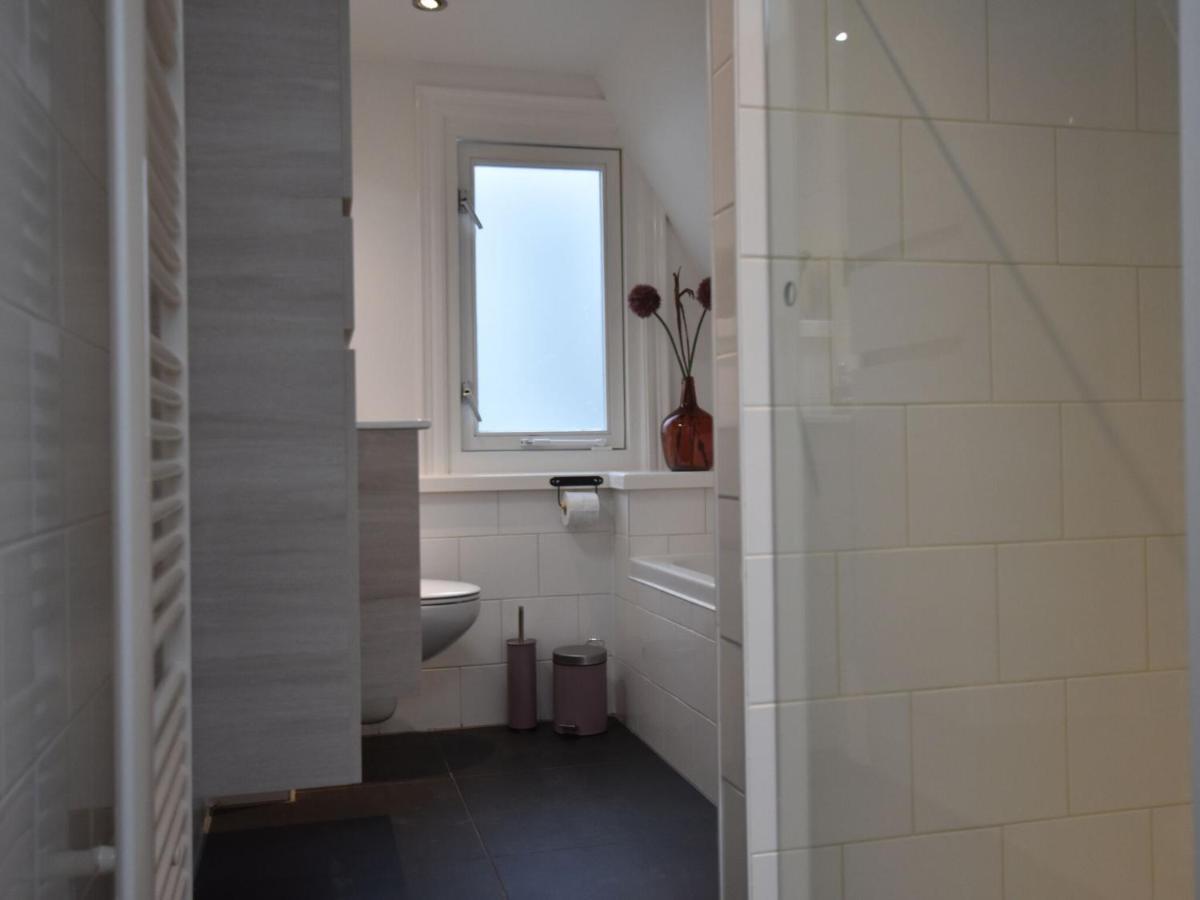 Charming Holiday Home in Egmond aan Zee near Seabeach Nightlife Buitenkant foto