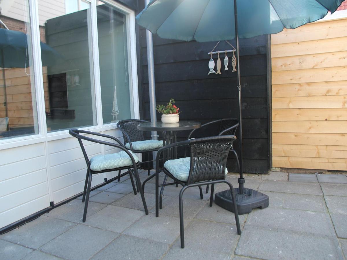 Charming Holiday Home in Egmond aan Zee near Seabeach Nightlife Buitenkant foto