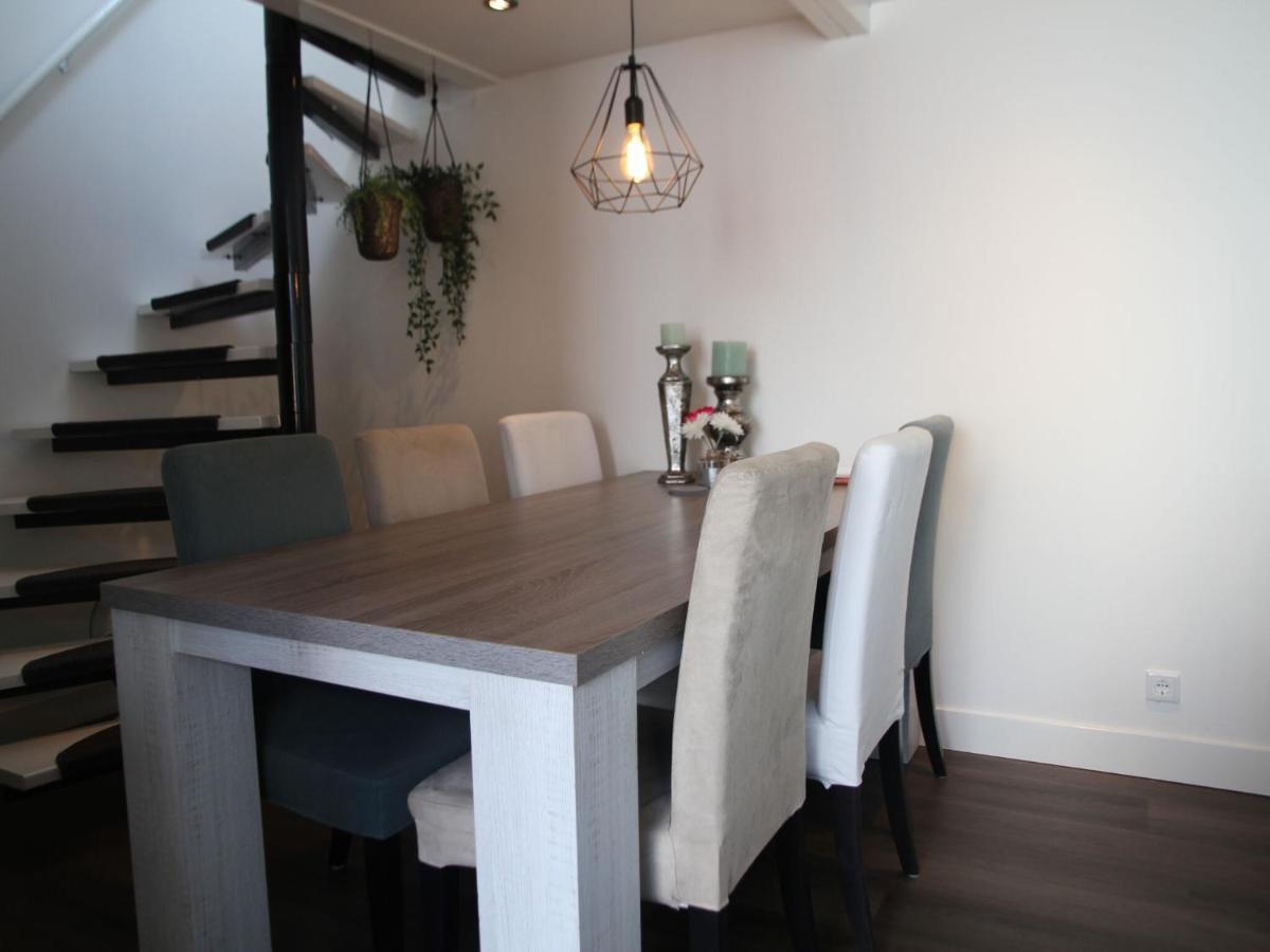 Charming Holiday Home in Egmond aan Zee near Seabeach Nightlife Buitenkant foto